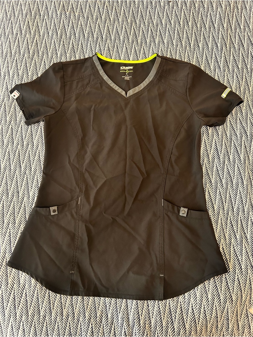Scrubstar Black V‑Neck Scrub Top with Gray Accent